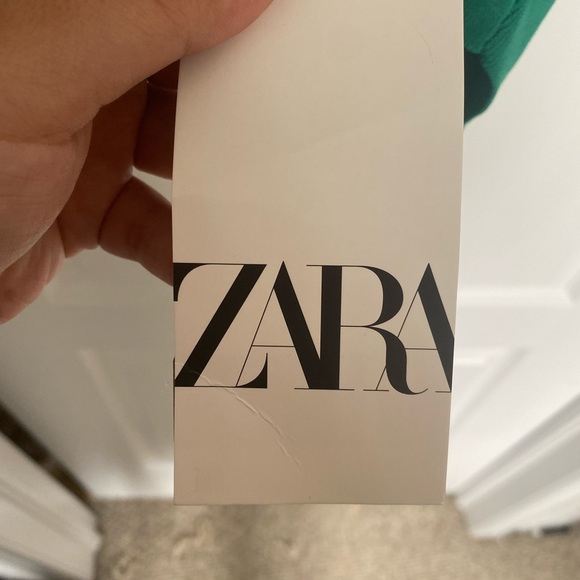 Zara gold buckle knit top - Picture 5 of 6